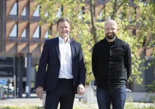 Steady Energyn toimitusjohtaja Tommi Nyman ja teknologiajohtaja Hannes Haapalahti