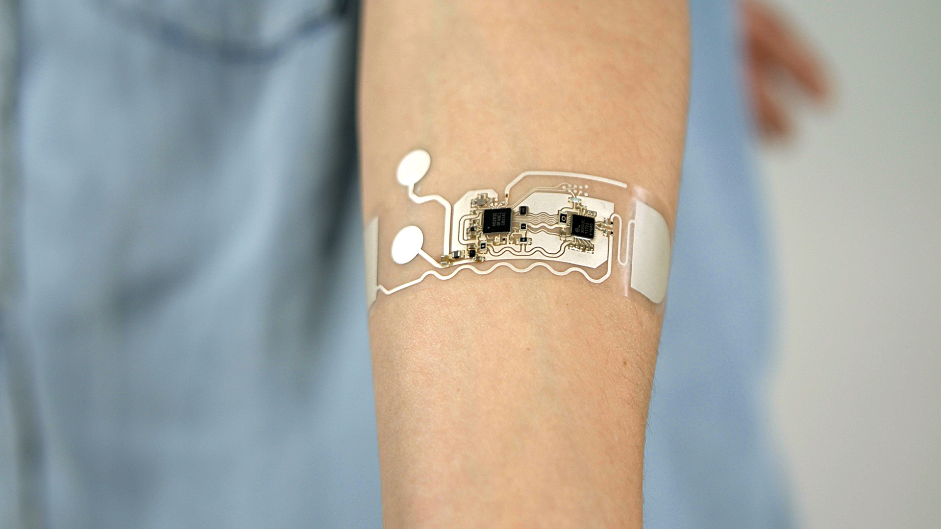 Wearable sensor skin patch developed by VTT in collaboration with GE Healthcare and other partners in the ELASTRONICS project