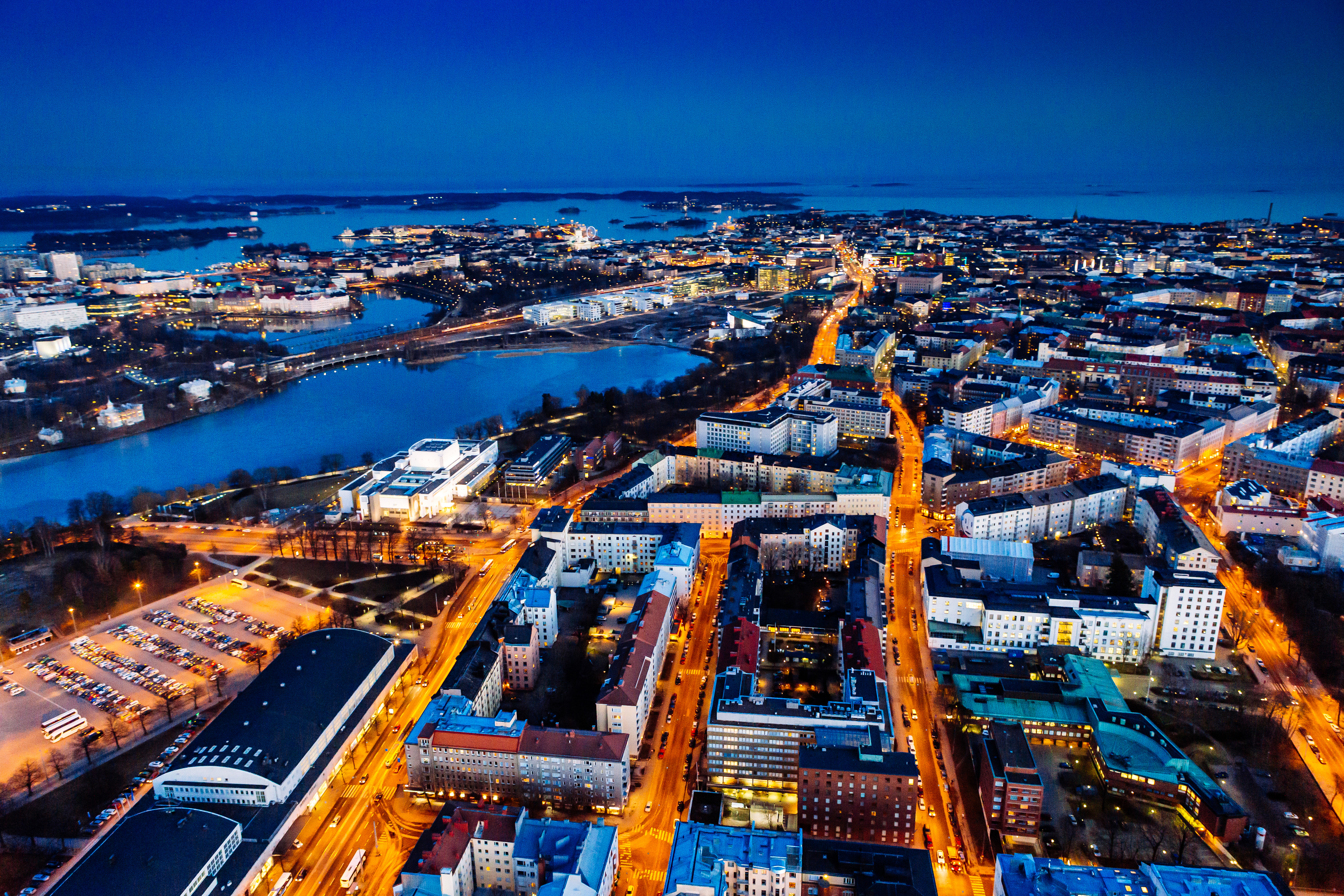 aerialphotoofhelsinkiatnigth_small