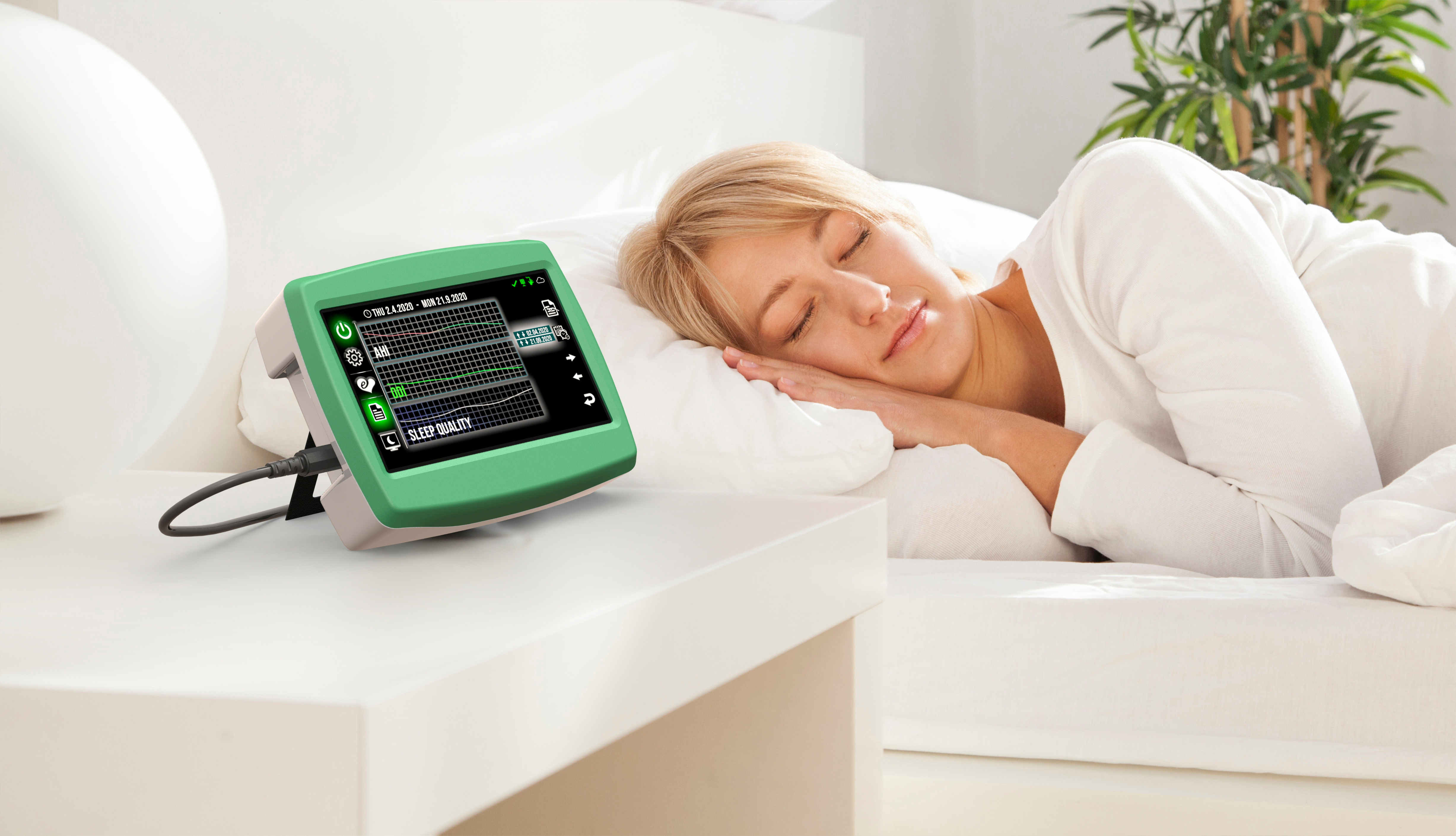Woman sleeping with eLive monitor