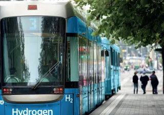 hydrogen powered tram in city streets
