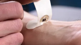 Wearable smart patch