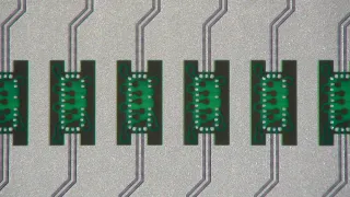 Elements of transmitarray antenna