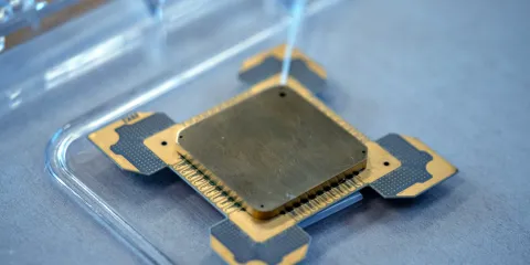 Nano and microelectronics chip