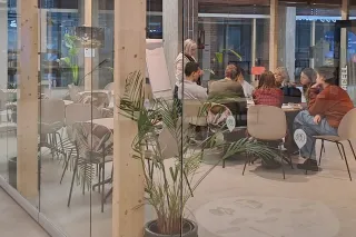 nuortenruokaraatikokoontuneena