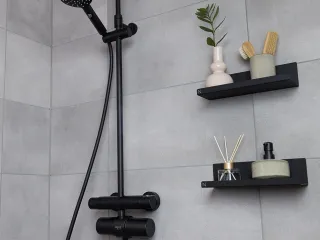Aqva shower water filter